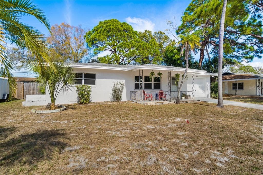 1035 55TH AVENUE S ST PETERSBURG, FL 33705