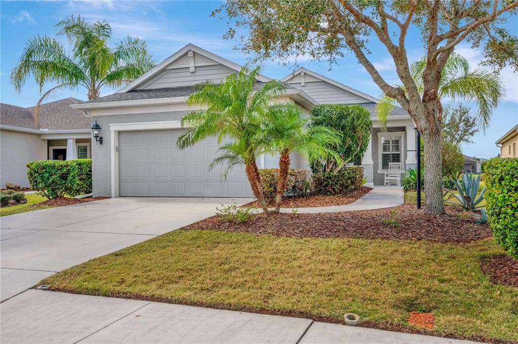 12189 LONGVIEW LAKE CIRCLE BRADENTON, FL 34211
