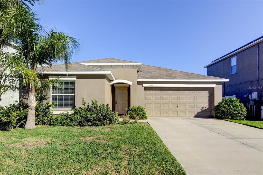 10637 STANDING STONE DRIVE WIMAUMA, FL 33598