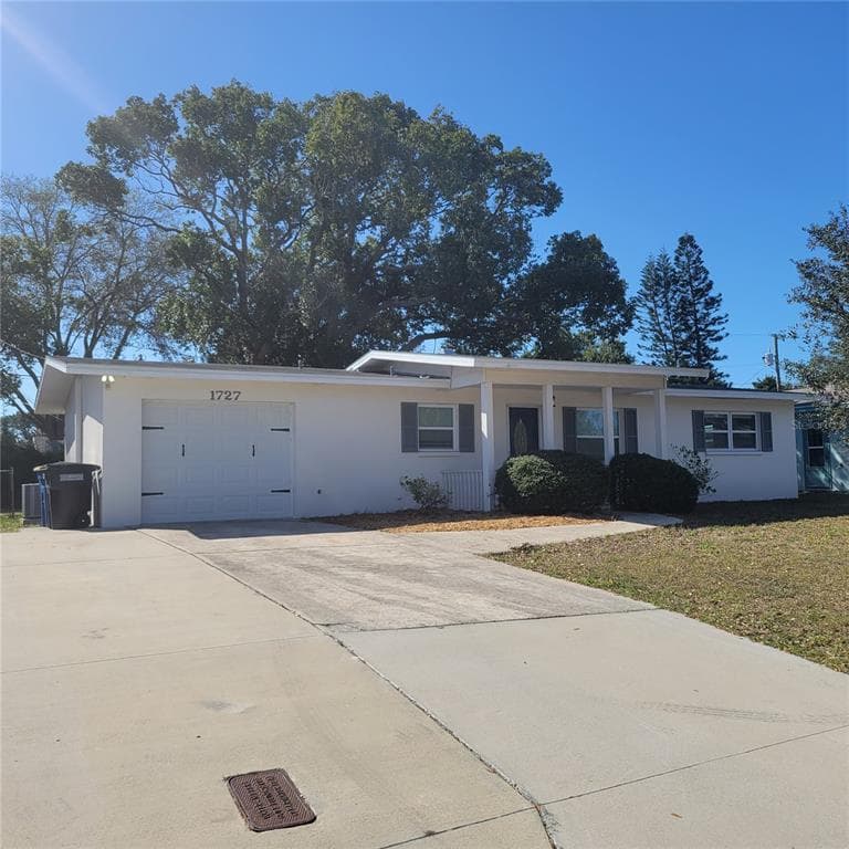 1727 THAMES STREET CLEARWATER, FL 33755