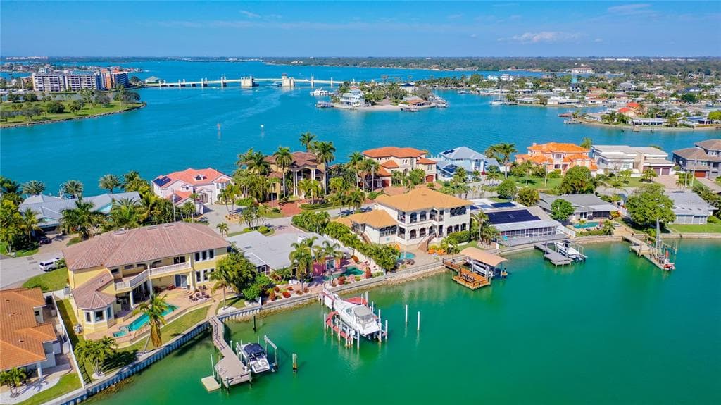 7980 9TH AVENUE S ST PETERSBURG, FL 33707