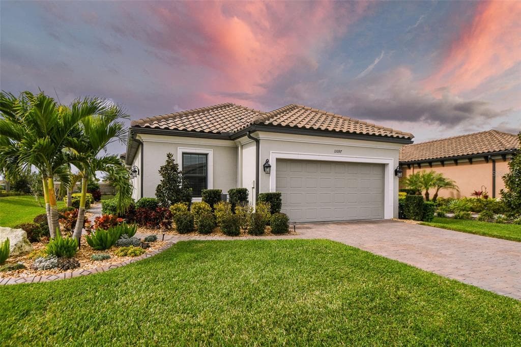 11097 CALLISIA DRIVE ODESSA, FL 33556
