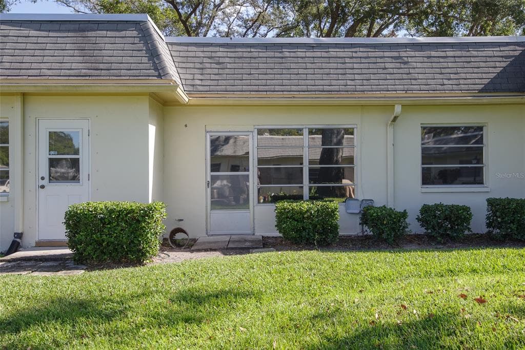 1457 NORMANDY PARK DRIVE UNIT 2 CLEARWATER, FL 33756