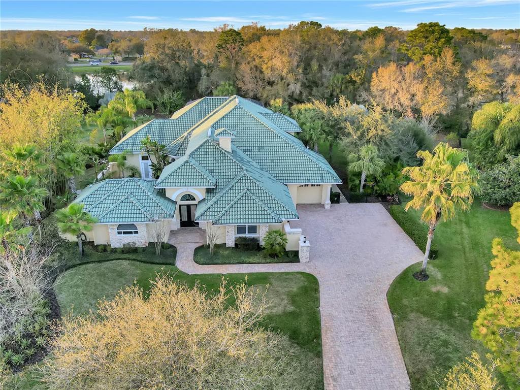 2502 MEXICAN SUN DRIVE LUTZ, FL 33559