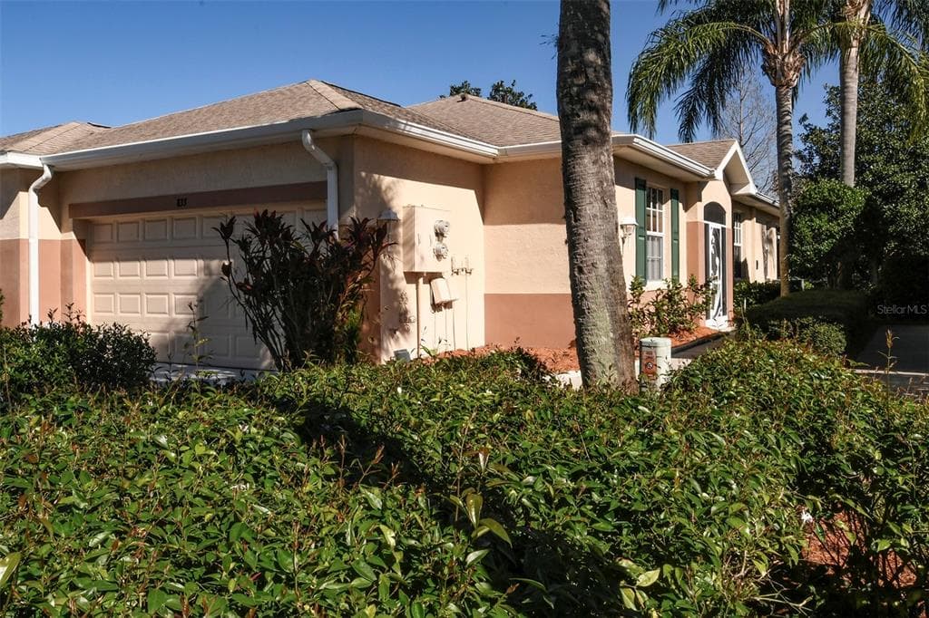 833 TREMONT GREENS LANE UNIT 83 SUN CITY CENTER, FL 33573