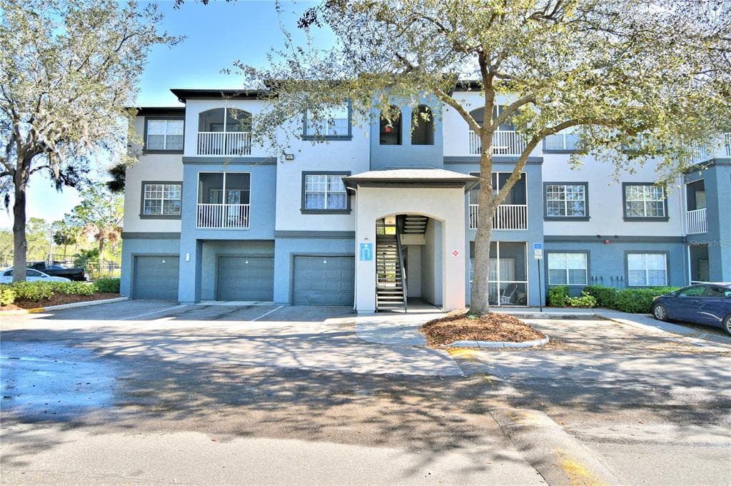 13245 SANCTUARY COVE DRIVE UNIT 304 TEMPLE TERRACE, FL 33637