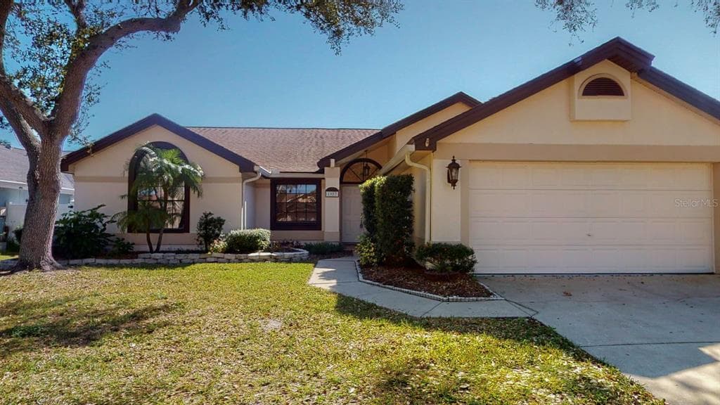 1957 PROMENADE WAY CLEARWATER, FL 33760