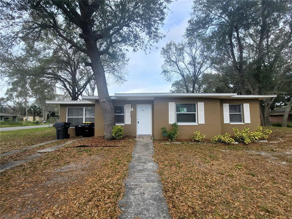 2724 AVENUE J NW WINTER HAVEN, FL 33881
