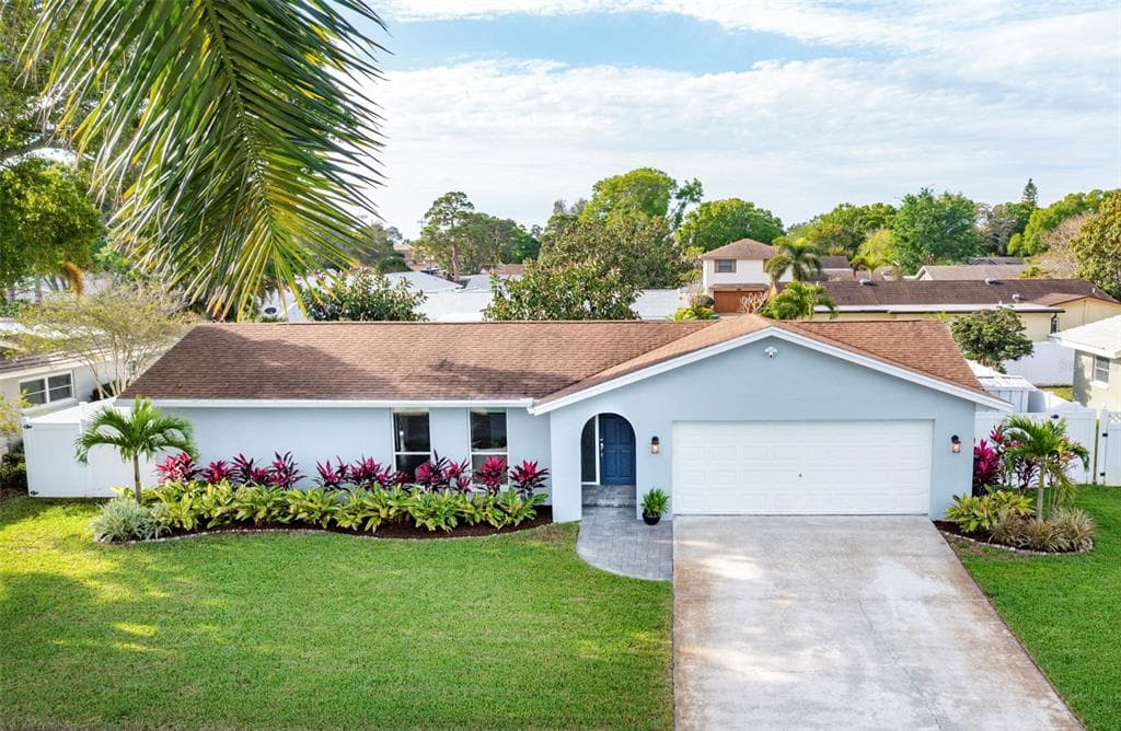 12990 90TH AVENUE SEMINOLE, FL 33776