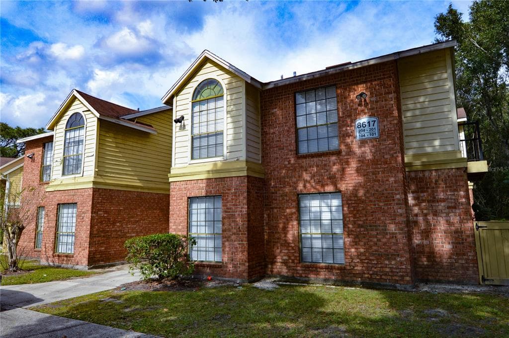 8617 FANCY FINCH DRIVE UNIT 103 TAMPA, FL 33614