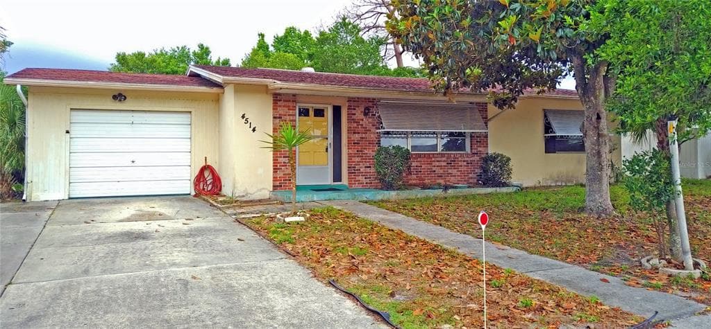 4514 CYNTHIA LANE SPRING HILL, FL 34606