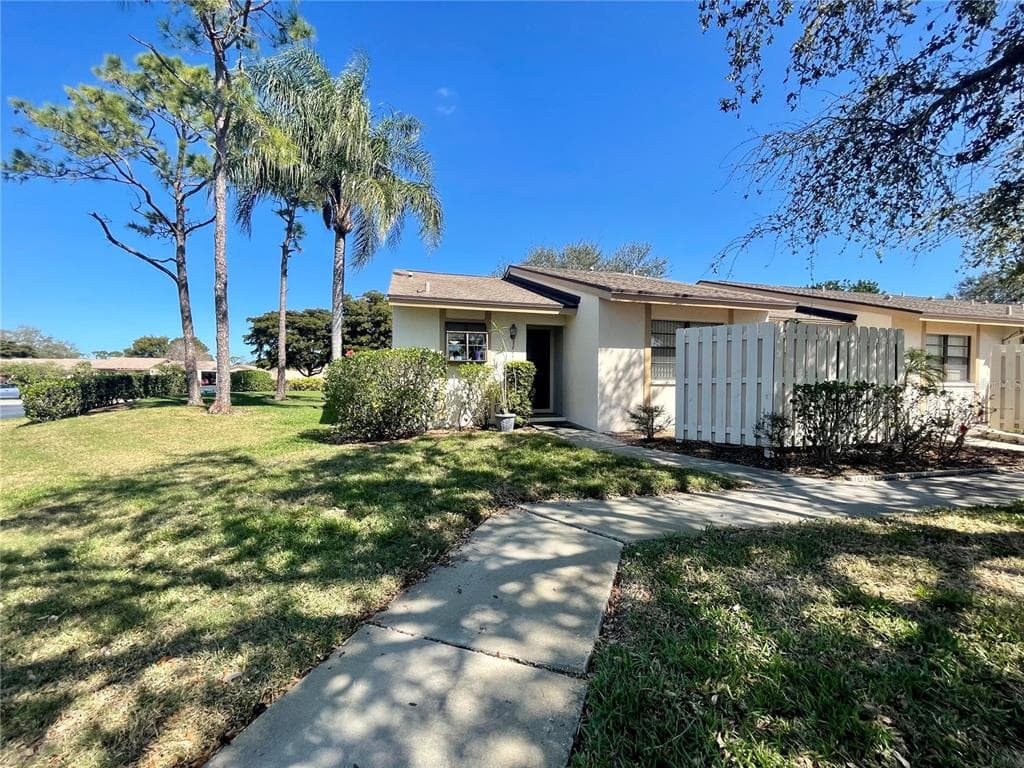 2934 64TH STREET W BRADENTON, FL 34209
