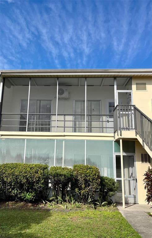 5380 4TH STREET N UNIT 204 ST PETERSBURG, FL 33703