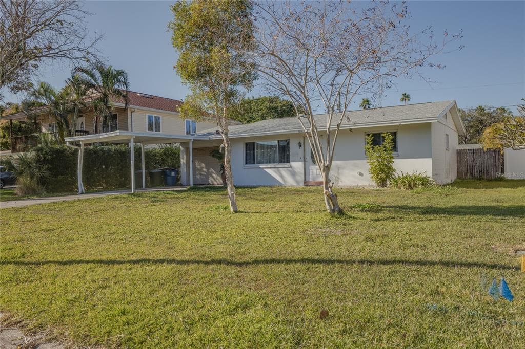 1851 NEVADA AVENUE NE ST PETERSBURG, FL 33703