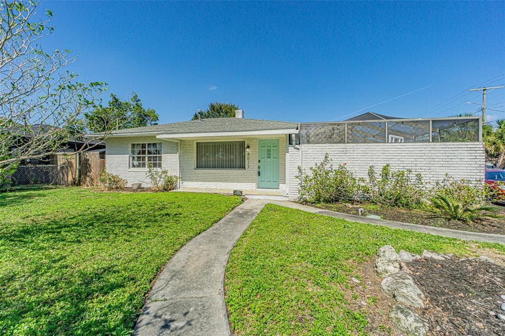 4013 W WATERMAN AVENUE TAMPA, FL 33609