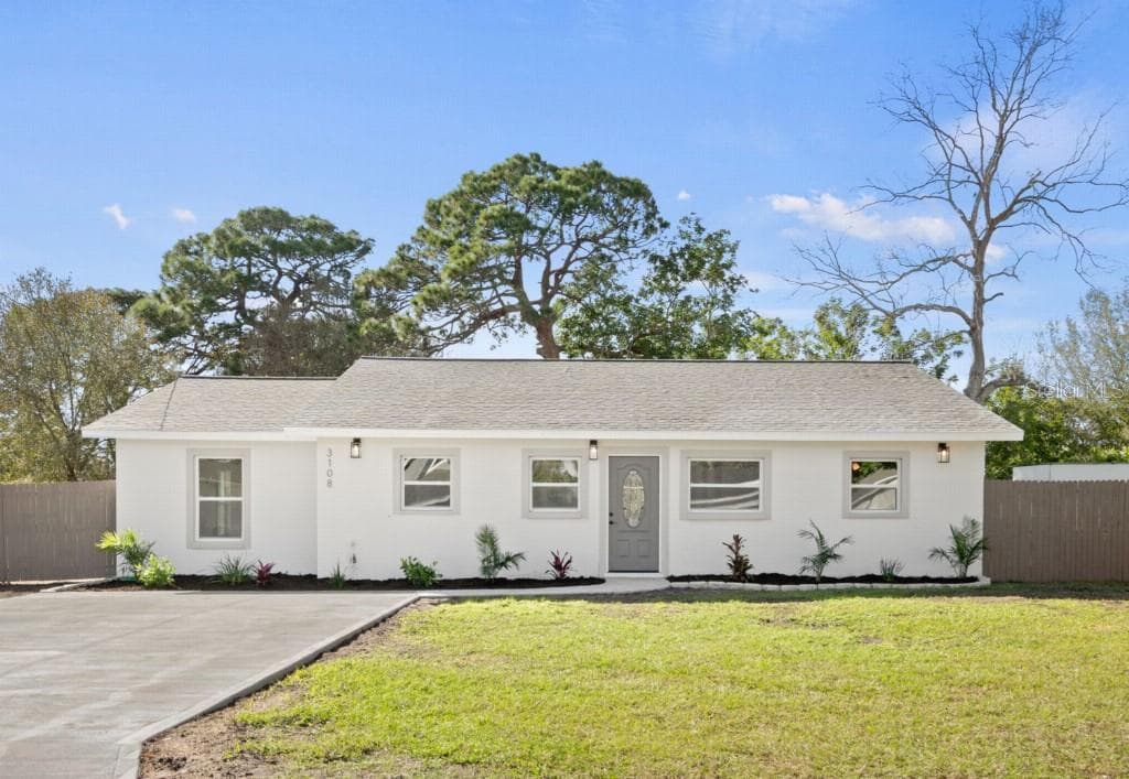 3108 24TH STREET W BRADENTON, FL 34205