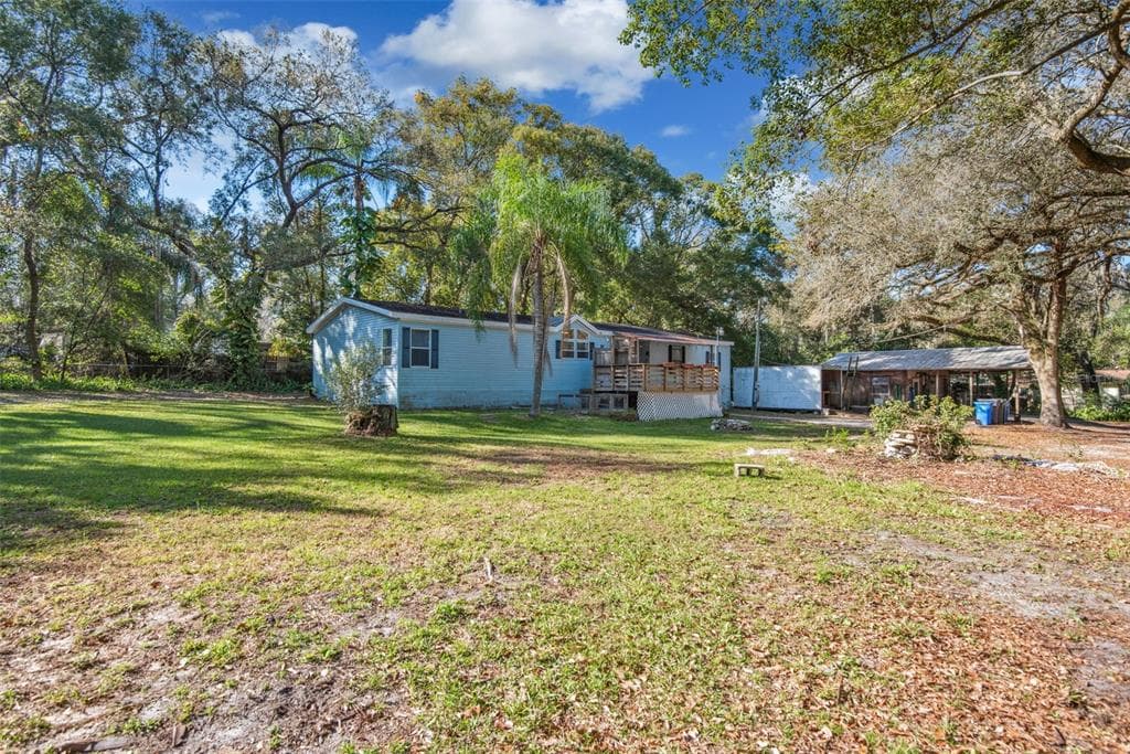 4718 LAKEWOOD DRIVE SEFFNER, FL 33584