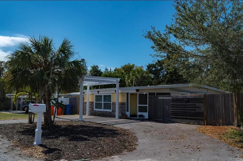 861 65TH STREET S ST PETERSBURG, FL 33707