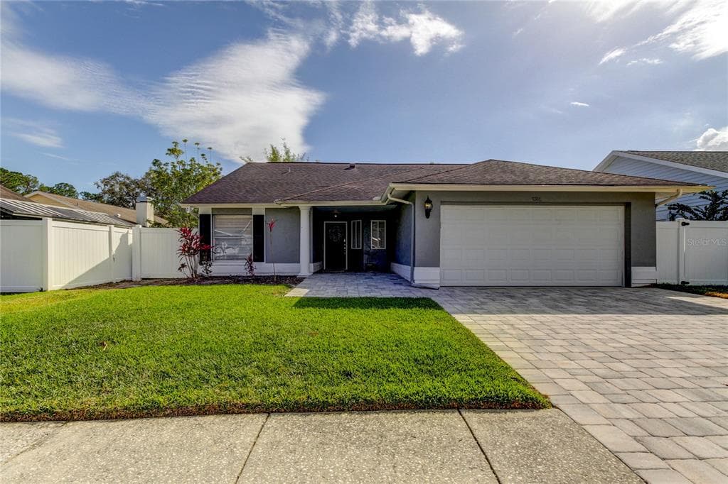 11916 SNAPDRAGON ROAD TAMPA, FL 33635