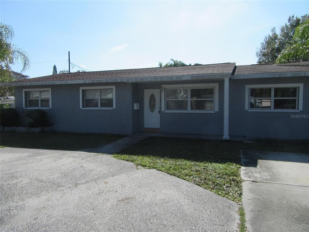 5975 1ST STREET NE ST PETERSBURG, FL 33703