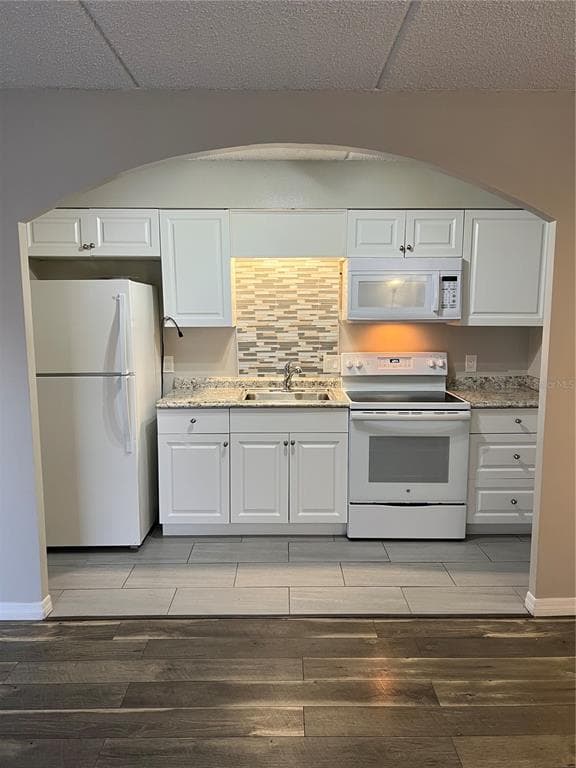 1303 83RD AVENUE N UNIT B ST PETERSBURG, FL 33702