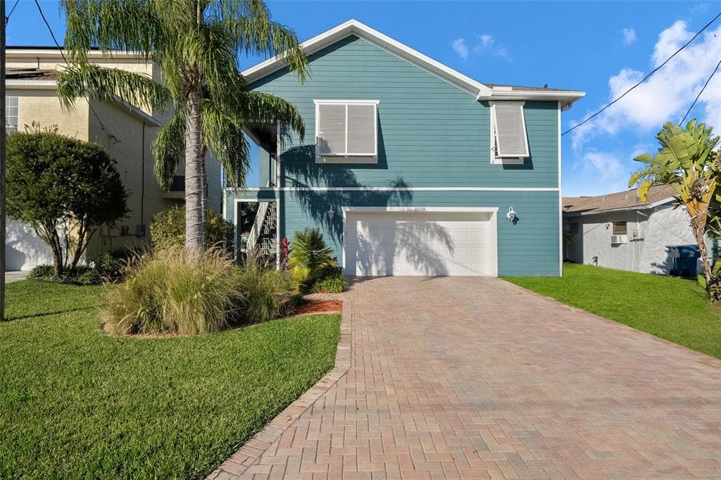 3233 SEA GRAPE DRIVE HERNANDO BEACH, FL 34607