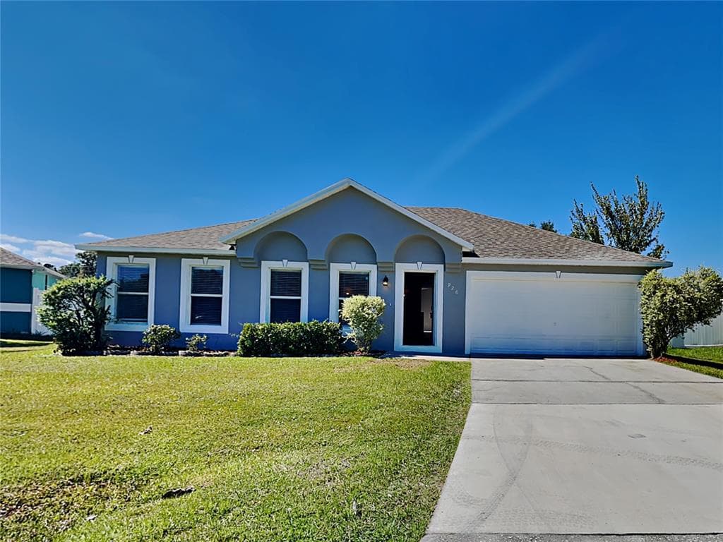 926 DERBYSHIRE DRIVE KISSIMMEE, FL 34758