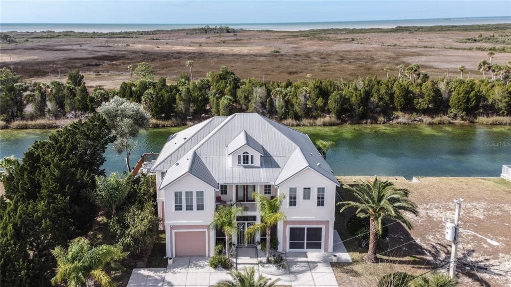 3359 BLUEFISH HERNANDO BEACH, FL 34607