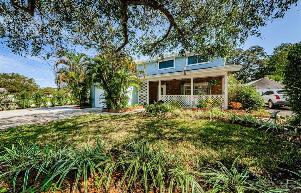 1636 OMAHA STREET PALM HARBOR, FL 34683