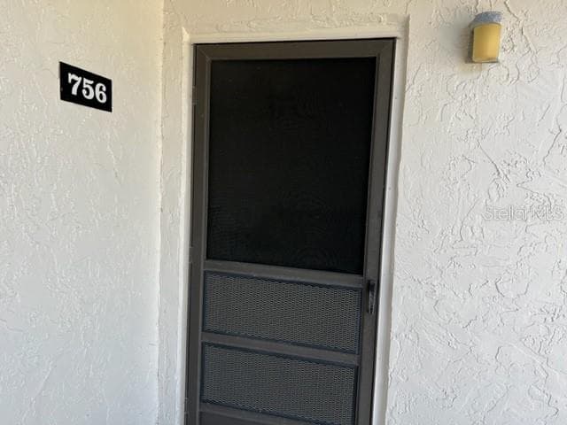 7701 STARKEY ROAD UNIT 756 SEMINOLE, FL 33777