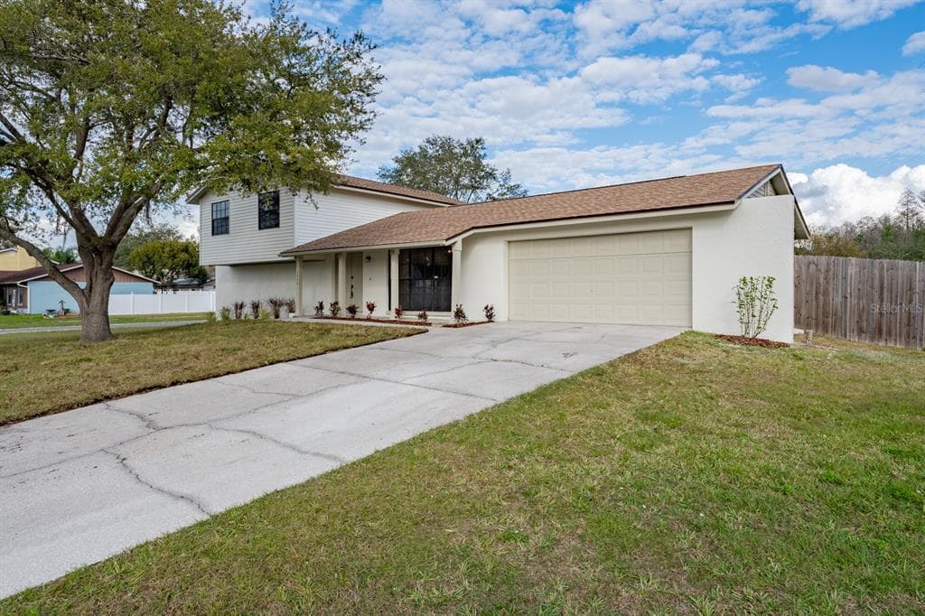 16209 PEBBLEBROOK DRIVE TAMPA, FL 33624