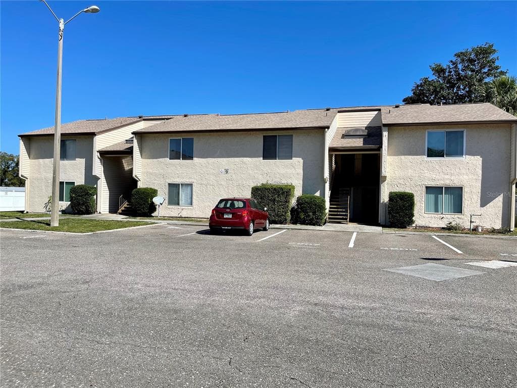 2203 65TH AVENUE N UNIT 2203 ST PETERSBURG, FL 33702
