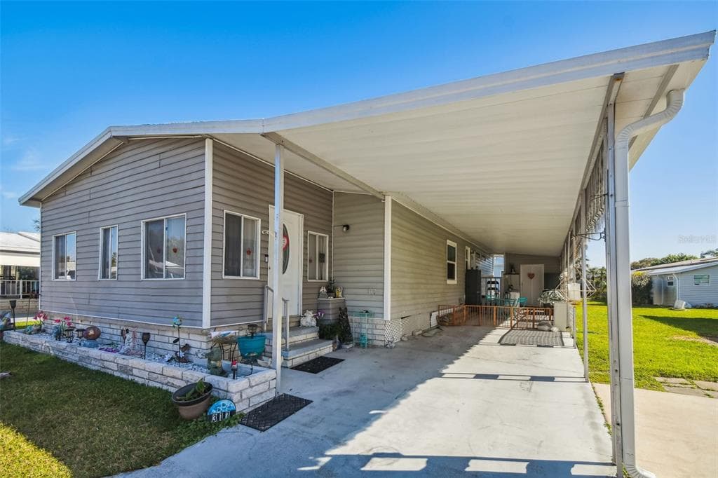 317 BASS COURT OLDSMAR, FL 34677
