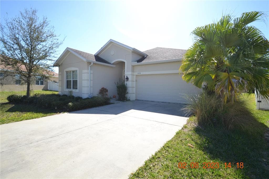 8238 WILLOW BEACH DRIVE RIVERVIEW, FL 33578