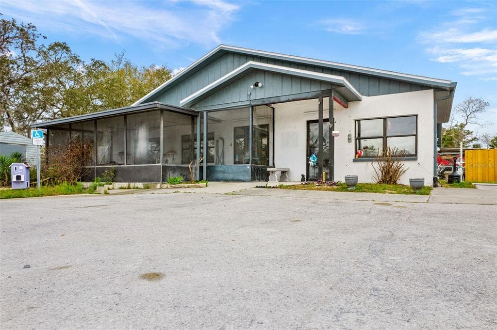 9075 GRANT STREET BROOKSVILLE, FL 34613