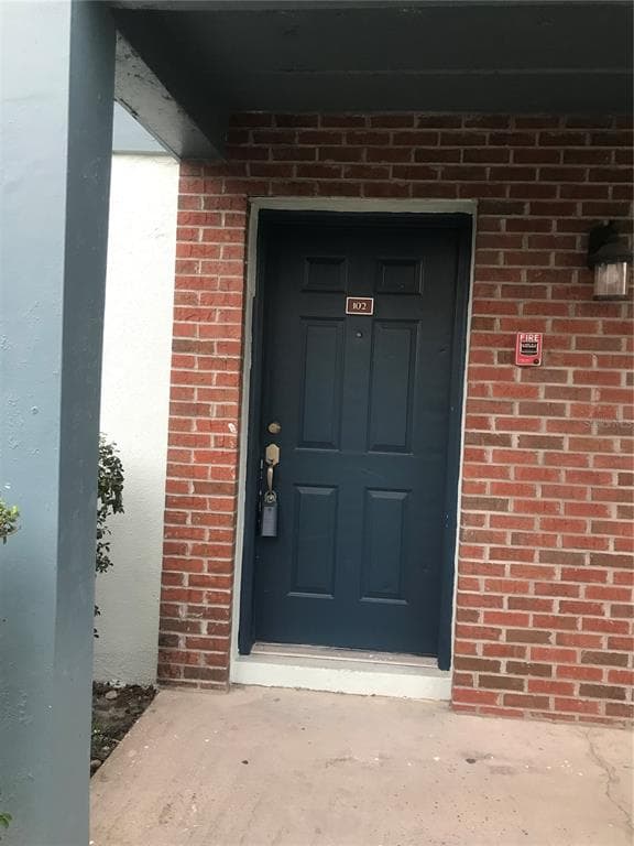 14582 SEAFORD CIRCLE UNIT 102 TAMPA, FL 33613