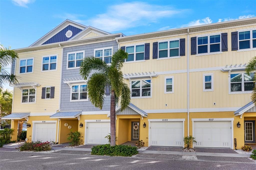 6125 MARINA COVE WAY S ST PETERSBURG, FL 33712