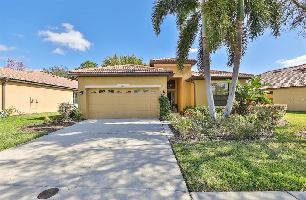 115 SILVER FALLS DRIVE APOLLO BEACH, FL 33572