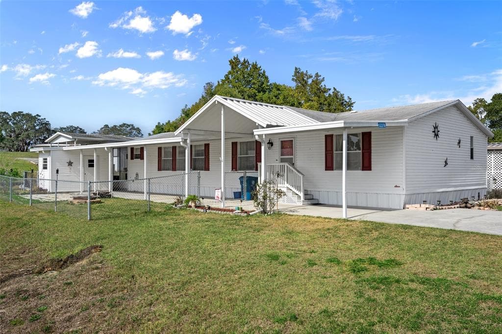 12376 FAIRWAY AVENUE BROOKSVILLE, FL 34613