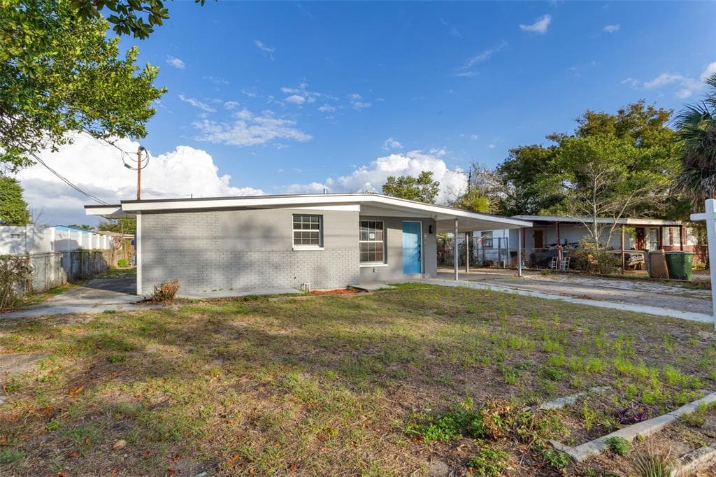 10913 N 22ND STREET TAMPA, FL 33612