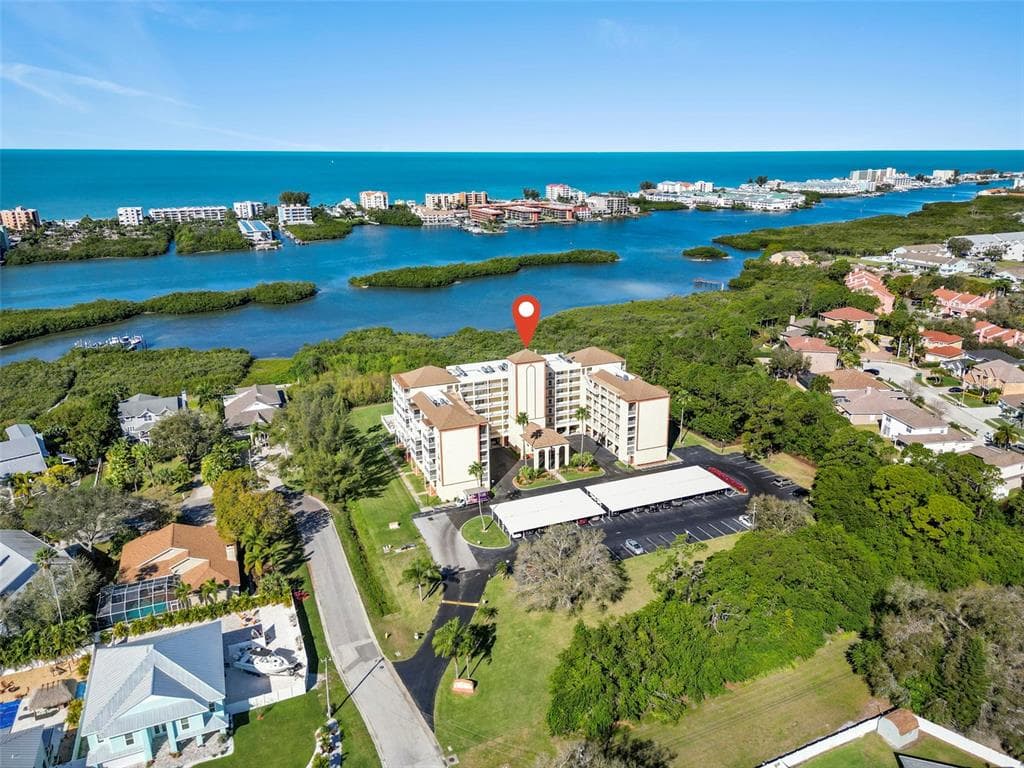 9000 COMMODORE DRIVE UNIT 607 SEMINOLE, FL 33776