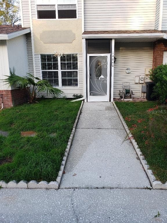14040 LEMON VALLEY PLACE TAMPA, FL 33625