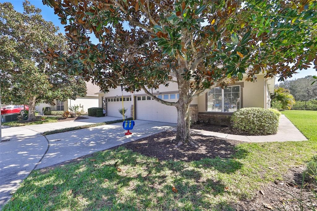 6905 SURREY HILL PLACE