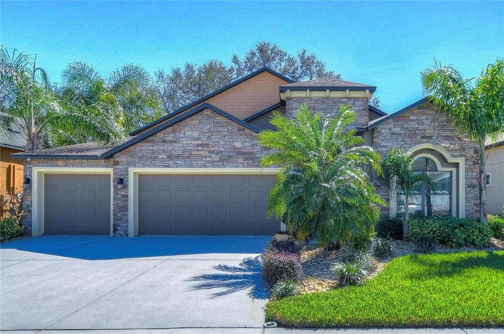 2733 COLEWOOD LANE DOVER, FL 33527