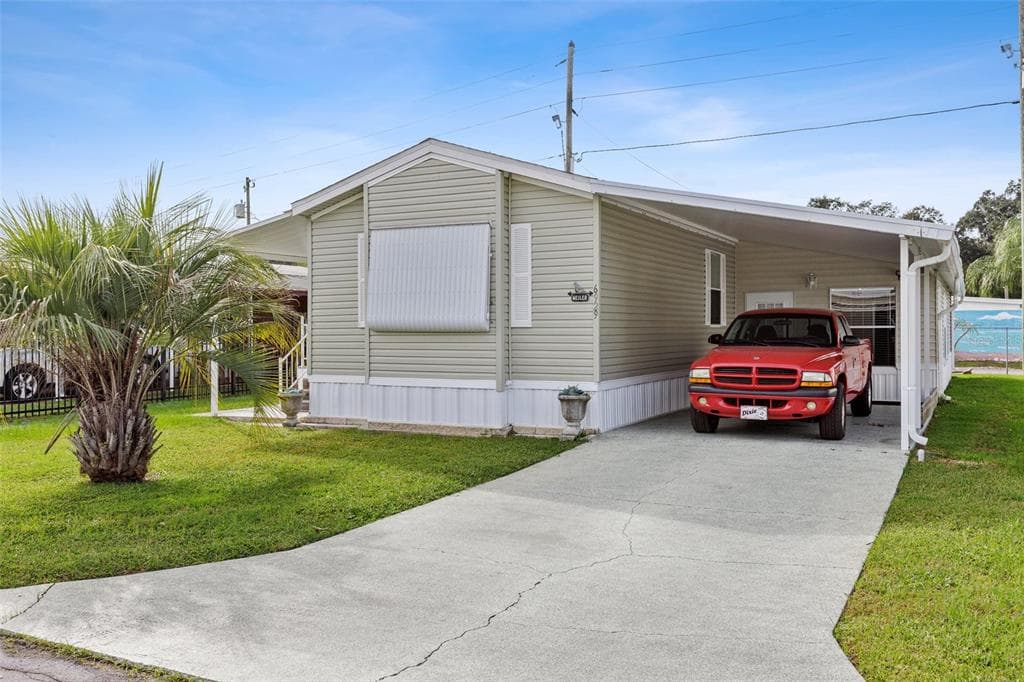 6929 LUM DRIVE ZEPHYRHILLS, FL 33542