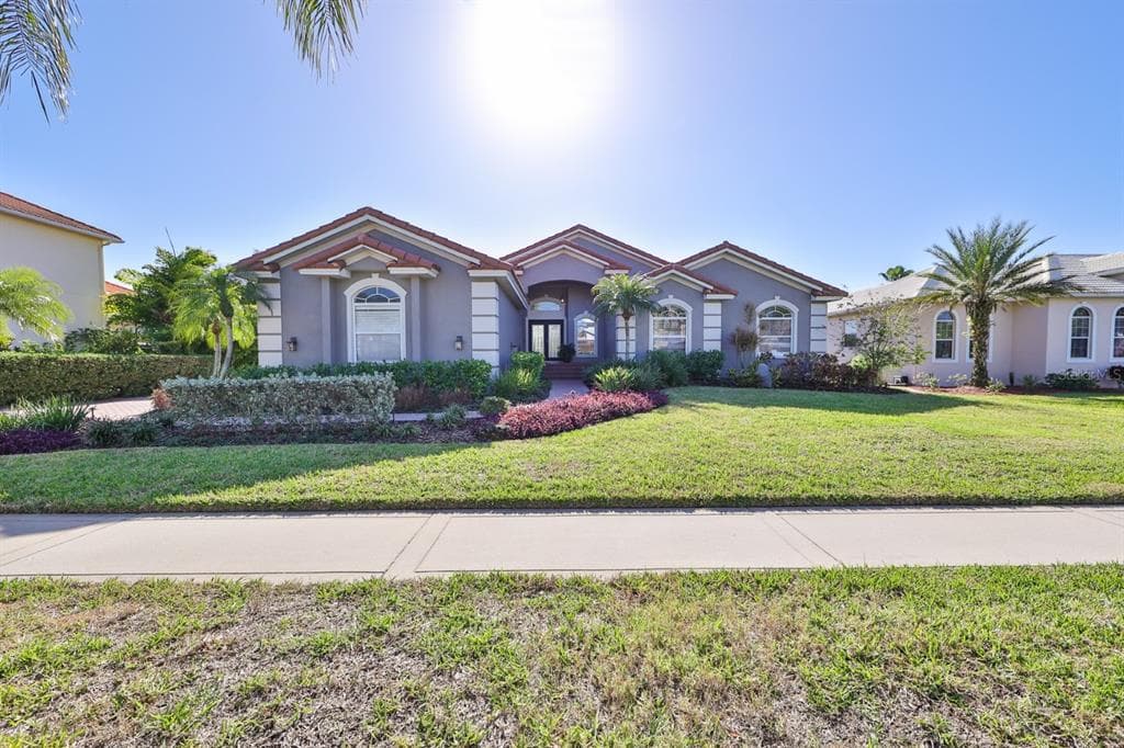 6402 RUBIA CIRCLE APOLLO BEACH, FL 33572