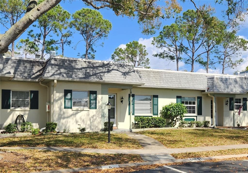 1466 NORMANDY PARK DRIVE UNIT 6