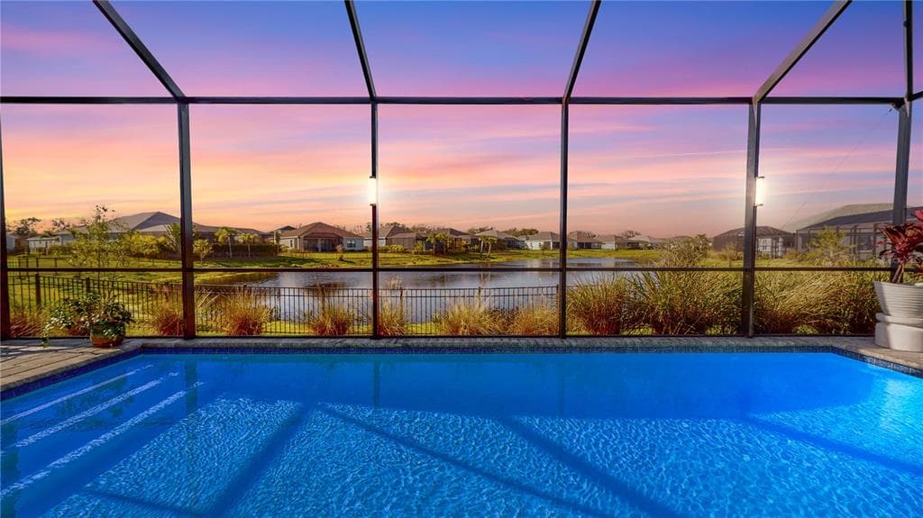 13753 OLD CREEK CT PARRISH, FL 34219