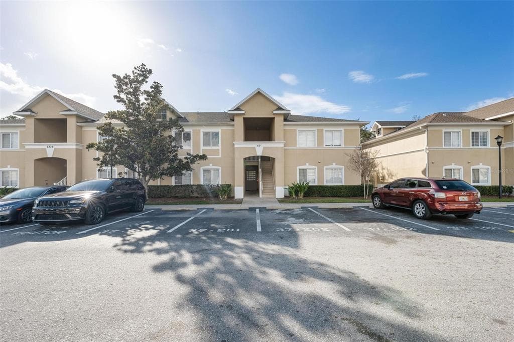 6437 CYPRESSDALE DRIVE UNIT 101 RIVERVIEW, FL 33578
