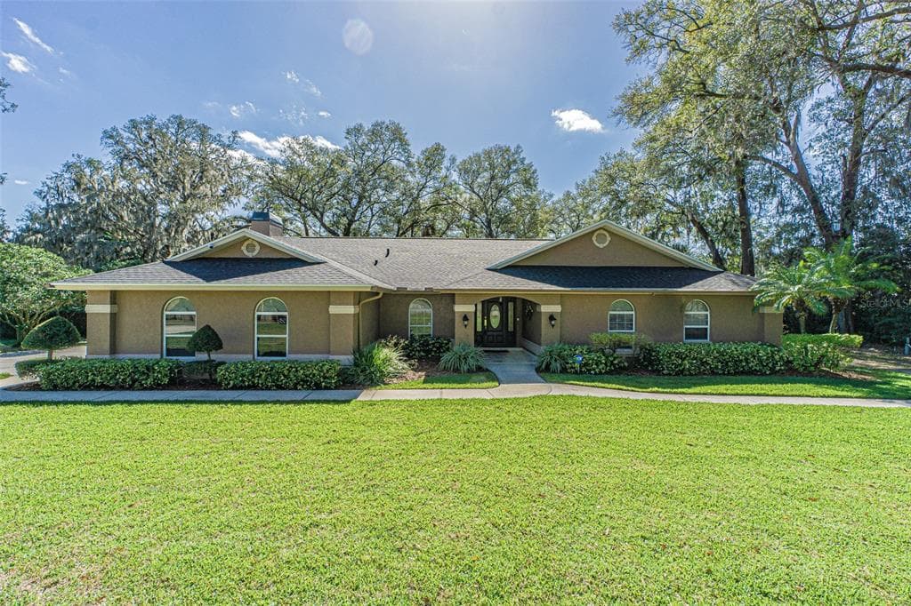1121 BATES STREET BRANDON, FL 33510